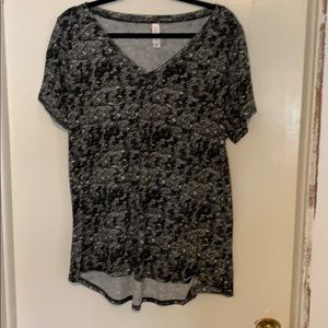 LuLaRoe Christy Top